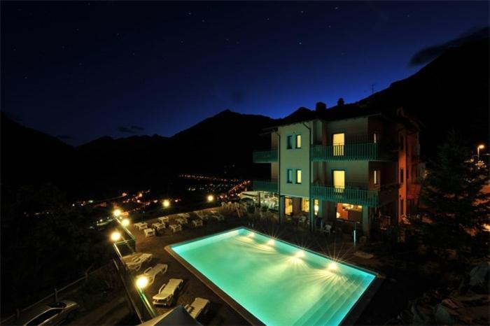 Hotel Torre Sondalo Kültér fotó