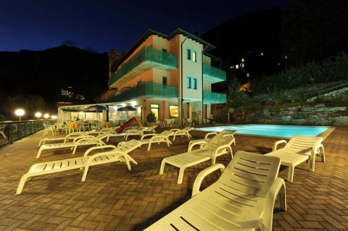 Hotel Torre Sondalo Kültér fotó